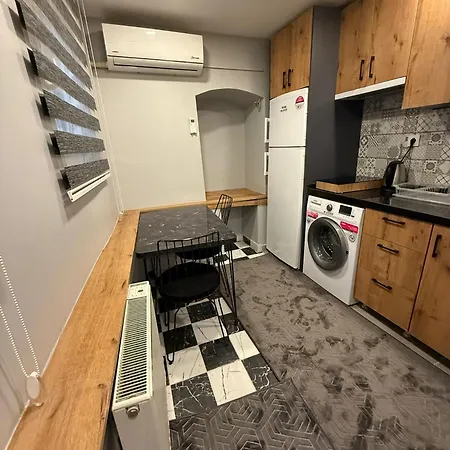 Ayd Beyoglu Taksim * イスタンブール